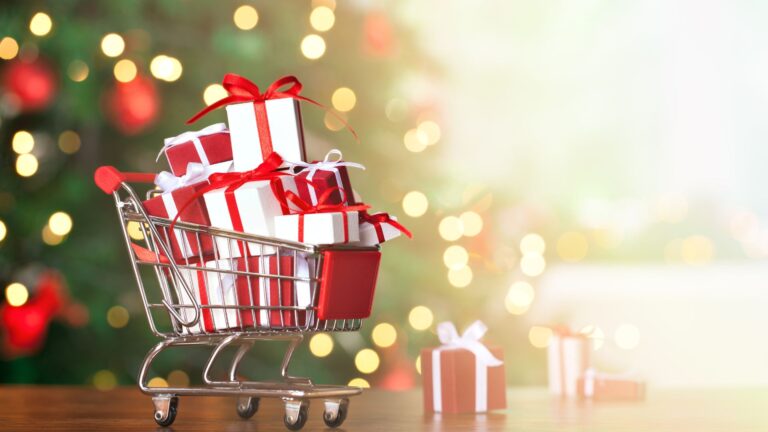 Read more about the article Real-Time Marketing: How to Shine on Christmas Morning